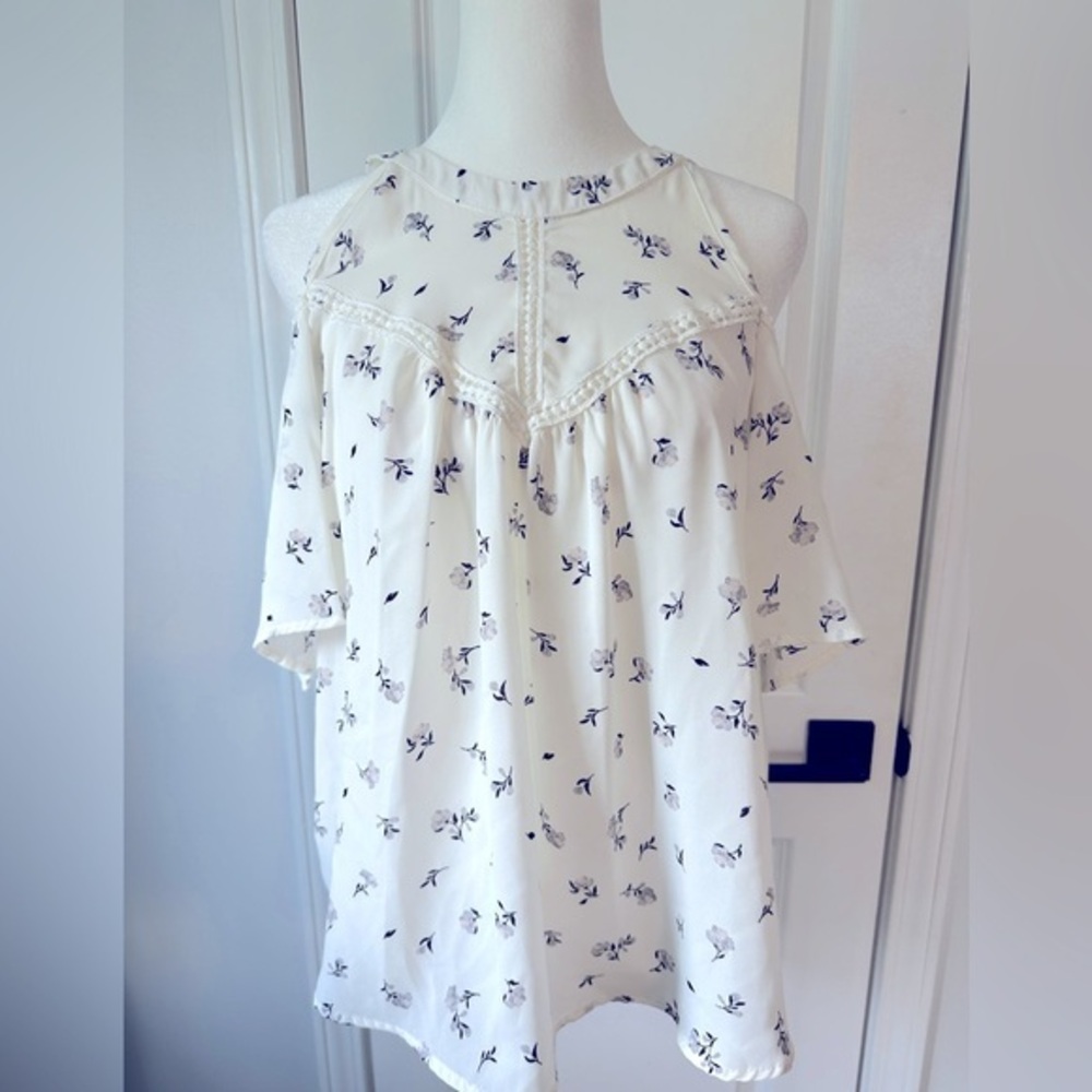Sienna Sky White Floral Blouse